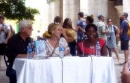 <em>Cuentos populares</em> para el Sábado del Libro