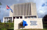 Inauguran expo fotográfica Vietnam en el tiempo en FIL Cuba 2020