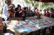 Libros de fiesta en la Ciudad de los Tinajones
