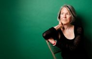 Poeta estadounidense Louise Glück gana Premio Nobel de Literatura 2020
