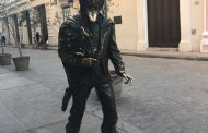 Leales a La Habana (II): El Caballero de París