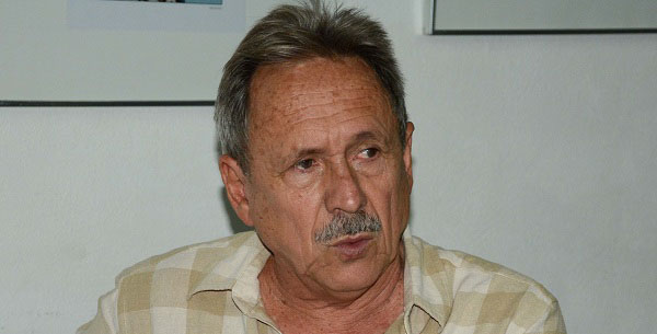 Foto De Ricardo Riverón