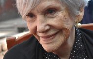 <em>Diálogos a viva voz</em> con Verónica Lynn