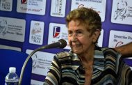 Homenajean en Cienfuegos a bibliógrafa Araceli García Carranza