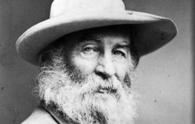 Whitman: «el experimento más audaz y más vasto que la historia de la literatura registra»