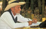 Catauro de la Décima cierra páginas con Premio Poesía de Cordel