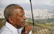 «El poema nos puede sorprender en cualquier momento»: Entrevista a Domingo Alfonso