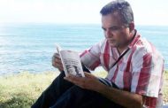 Obtiene el poeta e investigador holguinero Ronel González Sánchez la Beca Cintio Vitier 2023