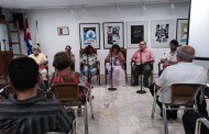 En su lugar, la poesía (+ Fotos y Audio)