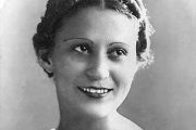 Medallones: Julia de Burgos