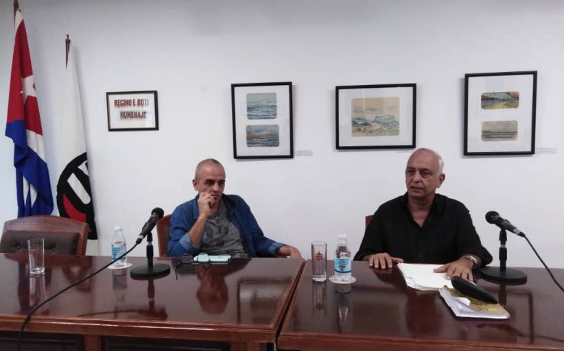 Acoge Unión de Escritores y Artistas de Cuba espacio El Círculo de la Crítica (+Versión Radial)