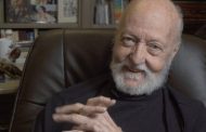 Edmundo Desnoes: «siento la vida como un ensayo balbuciente»