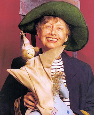 Maria Clara Machado, a 103 años de su natalicio