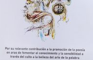 Recibe el periodista, crítico y promotor cultural Fernando Rodríguez Sosa Distinción CubaPoesía al Mérito Cultural