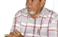 El libro oscuro de un hombre claro