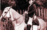 Sesiona Jornada Nacional por el Día del Historiador