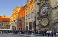 La nueva novela de Dan Brown se lanza en Praga