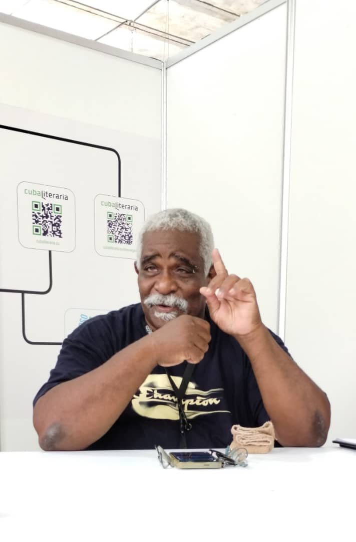 Víctor Fowler