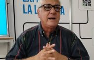 Virgilio López Lemus: «La poesía debe ser lanzada al teléfono»