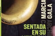<em>Sentada en su verde limón</em>